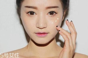 妝前乳致痘嗎？長痘體質不要用妝前乳