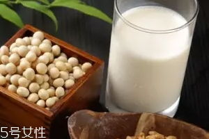 喝豆?jié){不能加紅糖嗎？完全沒(méi)有影響