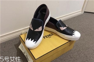 fendi鞋子一般多少錢？引領時尚潮流