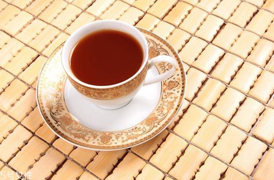 女中醫推薦喝這茶紅潤凈白 不開美肌也有好氣色
