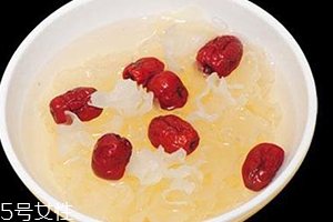 銀耳紅棗湯哺乳期能喝嗎？有著很多好處