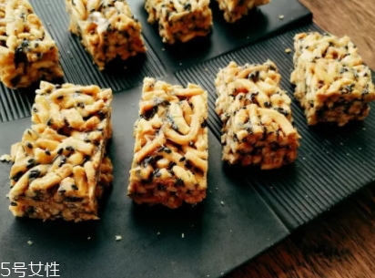 沙琪瑪是油炸食品嗎？熱量高少吃一點