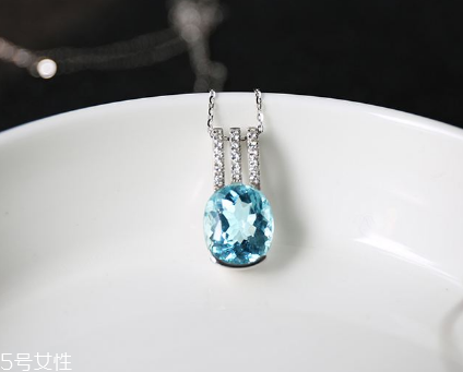 海藍寶石一克拉多少錢？沉著勇敢的象征