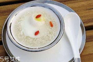 酒釀發霉了還能吃嗎 建議不要食用