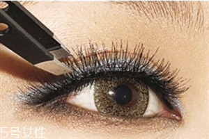 什么是種睫毛？讓你每日多睡三十分鐘
