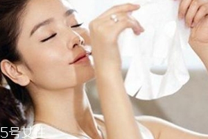 敷面膜為什么越久越干？體溫蒸發