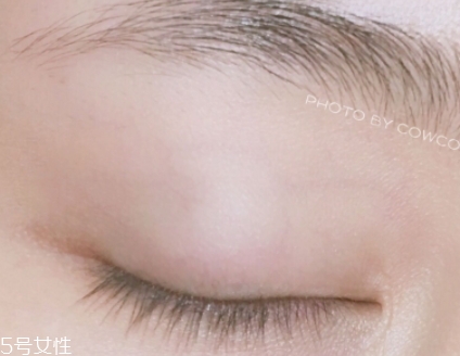 染眉膏可以持續多久？一天都不會暈妝的小秘密