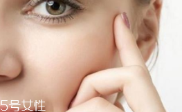 自然性的化妝品更安全嗎？警惕過敏源傷害肌膚