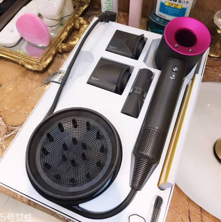 t3吹風(fēng)機(jī)2i和博朗負(fù)離子卷發(fā)棒使用測(cè)評(píng)
