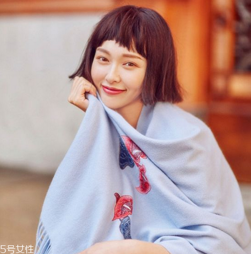 大臉女生適合的短發發型 短發打理步驟