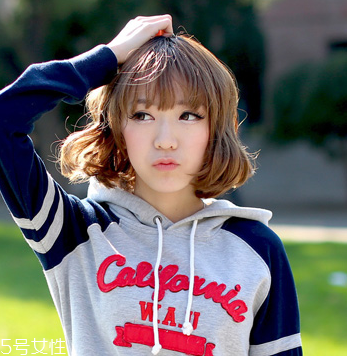 女生短發怎么打理好看 想換發型的妹子看過來