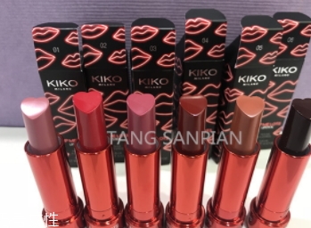 kiko2018情人節限量心形口紅色號試色
