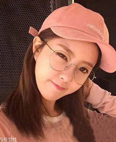 齊肩發怎么燙好看？女生發型設計與臉形搭配