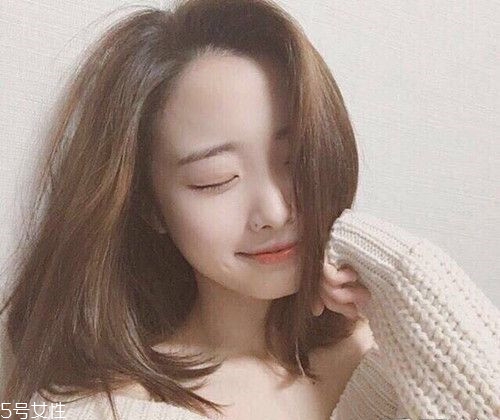 2018秋冬女生長發發型推薦 試試換一個發型