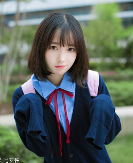 2018秋冬女生長發發型推薦 試試換一個發型