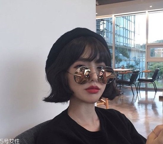 2018年將要流行的女生發型 女生短發燙發流行款