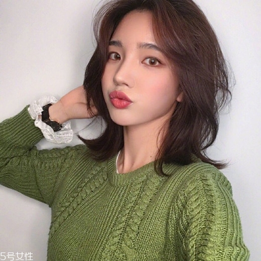 齊肩發怎么燙好看？女生發型設計與臉形搭配