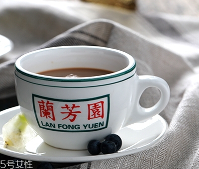杯裝蘭芳園絲襪奶茶多少錢(qián)？