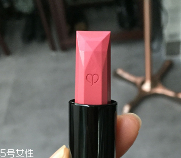 黃皮適合什么顏色的口紅？口紅界的常青樹