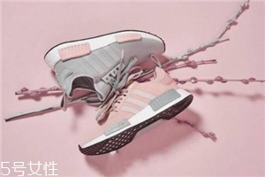 運(yùn)動鞋會越穿越大嗎？多備幾雙輪流穿