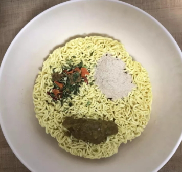 藤嬌牛肉面和藤椒牛肉面哪個好吃？統一和康師傅的對決