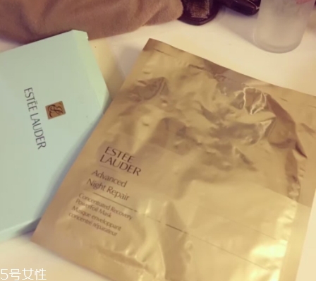 雅詩蘭黛面膜要不要洗？要看是哪一款面膜
