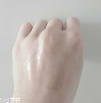 芭妮蘭卸妝膏適合什么膚質？干皮洗后溫潤干凈