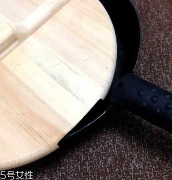 舌尖3章丘鐵鍋怎么樣？臻三環鐵鍋評測
