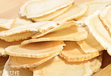 西洋參會(huì)影響睡眠嗎？別服用過量就不會(huì)