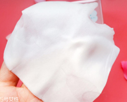 露露倫面膜用完要洗嗎？補(bǔ)水面膜無(wú)需清洗