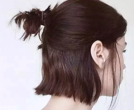 頭發短怎么扎好看？6個步驟讓短發有型又可愛