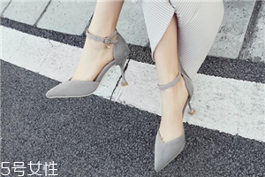 高跟鞋前腳掌疼怎么辦？四大妙招教你緩解