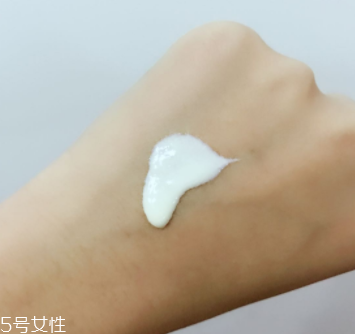 elixir防曬需要卸妝嗎？防曬產品都要卸妝