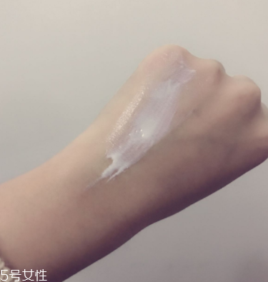elixir防曬需要卸妝嗎？防曬產品都要卸妝