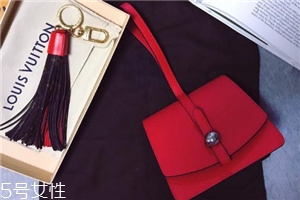 moynat是哪個(gè)國家的品牌？奢侈品箱包鼻祖