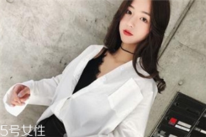 襯衫可以搭配羽絨服嗎？襯衫要這樣搭配