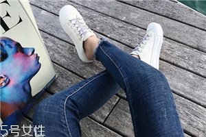 帆布鞋太大了怎么辦？鞋子選碼要仔細(xì)