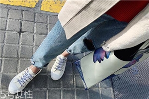 帆布鞋破洞了怎么補？帆布鞋修補方法