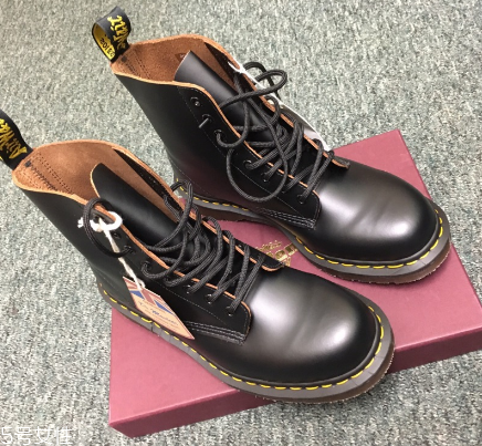 dr.martens 1460多少錢？馬丁靴最經典的款式