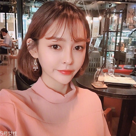 齊肩直發怎么扎好看 凸顯女神清純