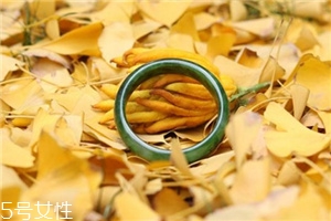 玉手鐲斷了怎么修復(fù)？玉手鐲佩戴要當心