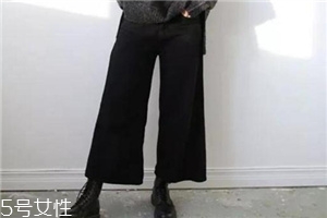 微胖女生穿什么褲子好看？最適合微胖身材的三款褲子