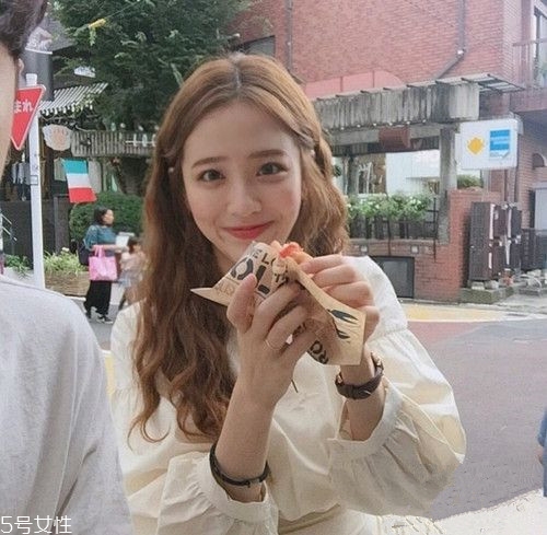 好看亮麗的女生發型圖片 最美女生發型推薦