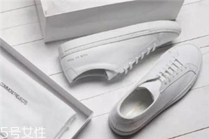 小白鞋清潔劑怎么用？小白鞋清潔劑用法指導