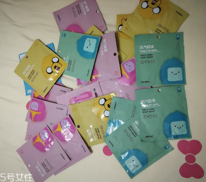 名創優品蒸汽眼罩和花王蒸汽眼罩哪個好