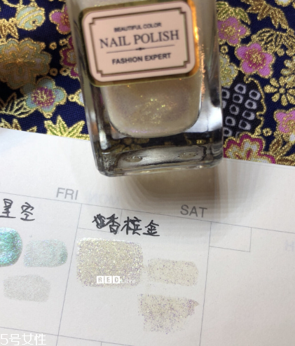 名創優品指甲油推薦 名創優品指甲油試色