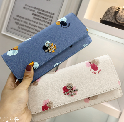 錢包是長款好還是短款好？錢包長款和短款的區別