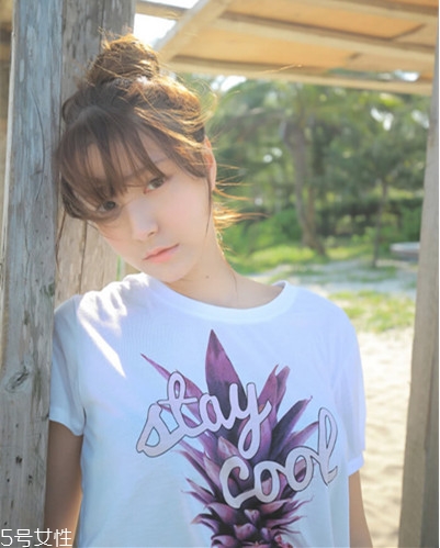 夏天扎什么頭發最涼快 22款夏日清涼編發