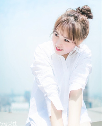 夏天扎什么頭發最涼快 22款夏日清涼編發
