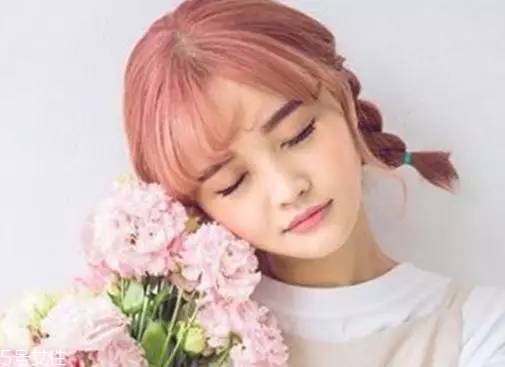 夏天扎什么頭發最涼快 22款夏日清涼編發
